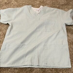 Peaches Uniforms Green Short Sleeve Tee